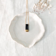 Load image into Gallery viewer, Iris Necklace