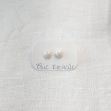 Load image into Gallery viewer, Hattie "Pearl" Earrings