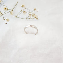 Load image into Gallery viewer, Hattie Ring