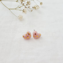 Load image into Gallery viewer, Nora Heart Studs