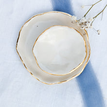 Load image into Gallery viewer, Petite Juliet Dish Set