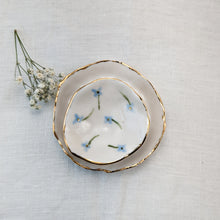 Load image into Gallery viewer, Petite Forget-Me-Not Dish Set
